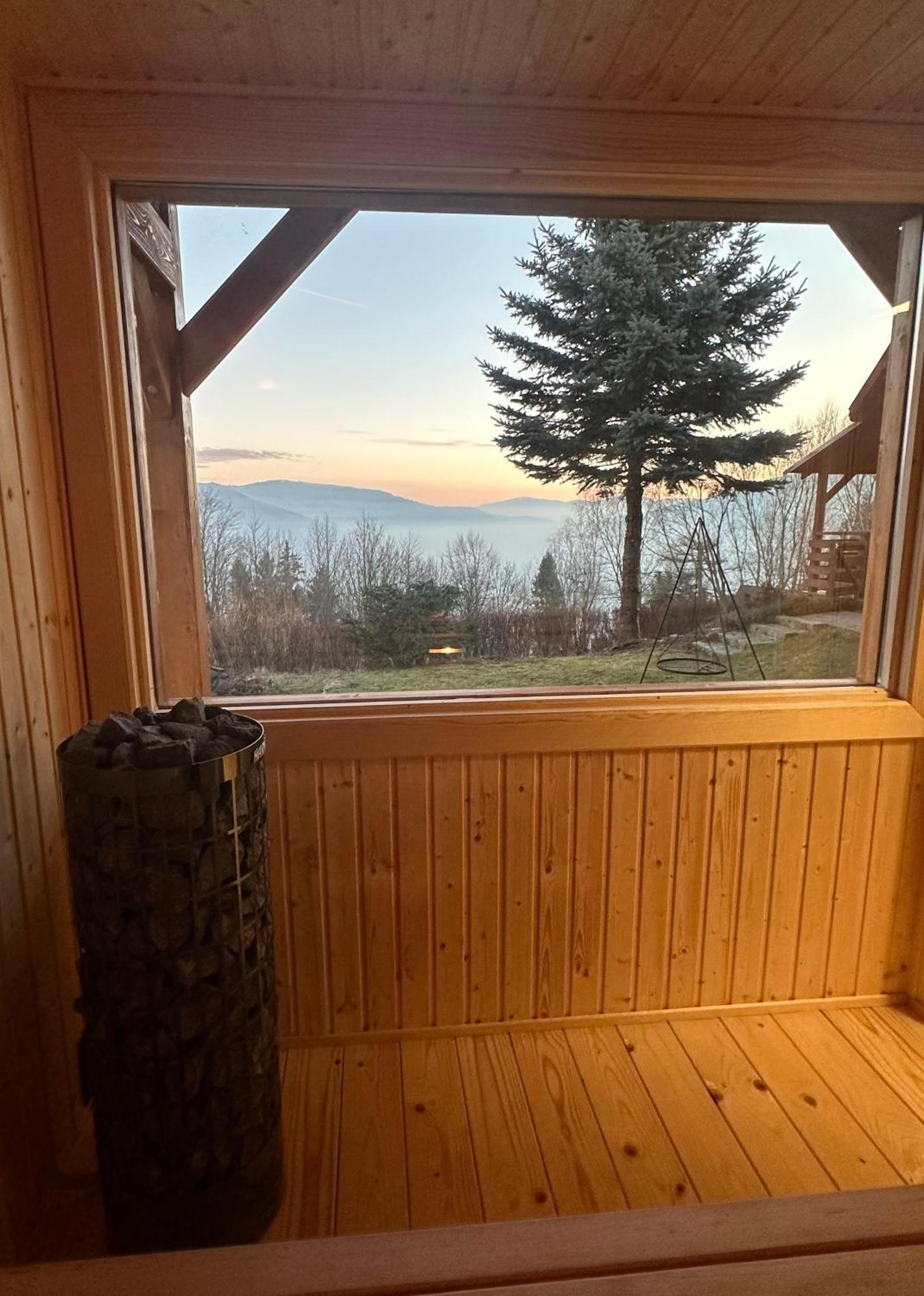 Domek Na Hrobaczej - Jacuzzi&Sauna Międzybrodzie Bialskie エクステリア 写真